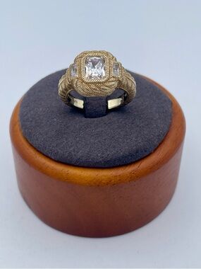 Judith Ripka 14K Gold Clad Sterling Silver 925 CZ 3 Stone Ring Thailand Size 8